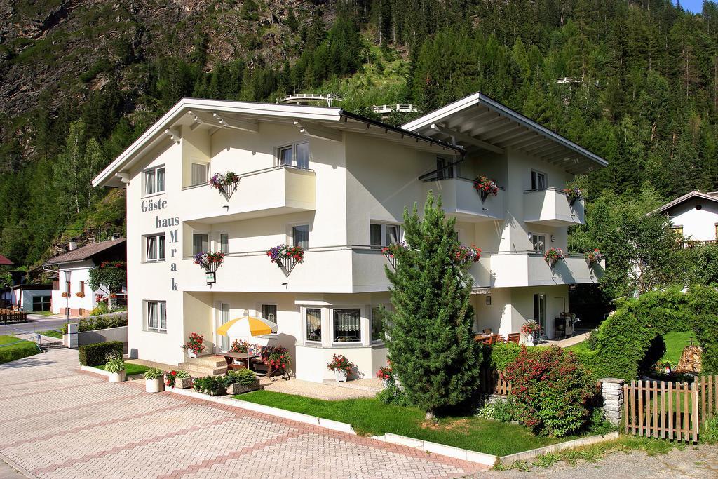 Gästehaus Mrak Längenfeld Exterior foto
