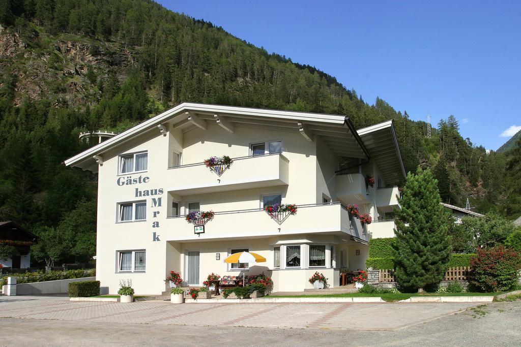 Gästehaus Mrak Längenfeld Exterior foto